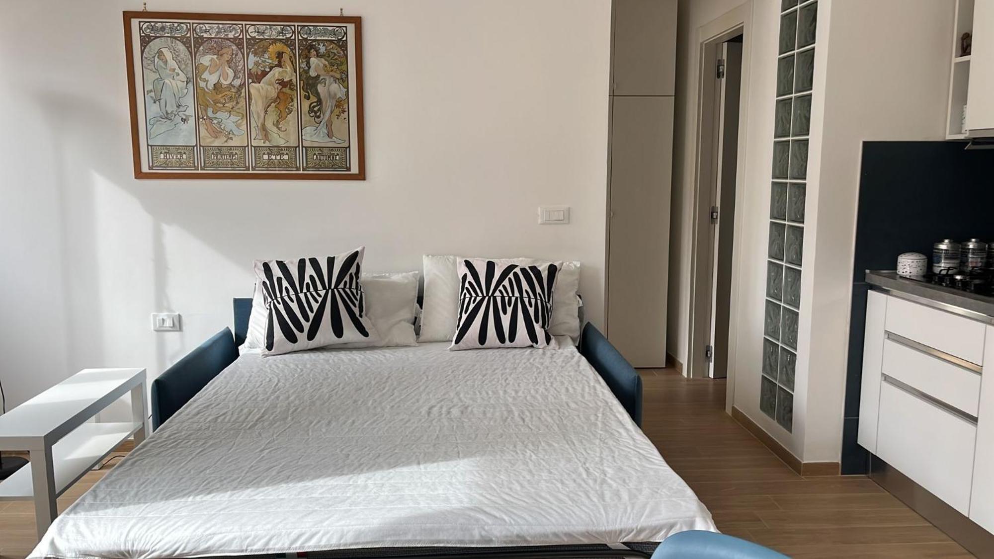 Little Blue Apartment *