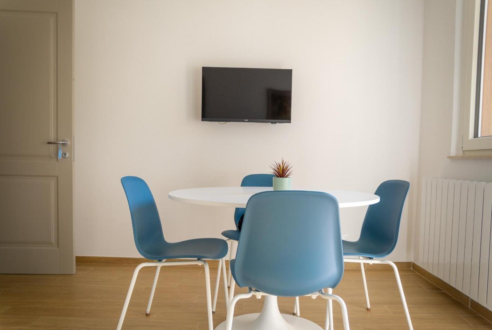 Apartment Little Blue